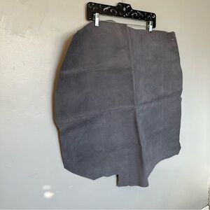 Wolverine Authentic Leather Suede Grey Sheet 31” x 29”